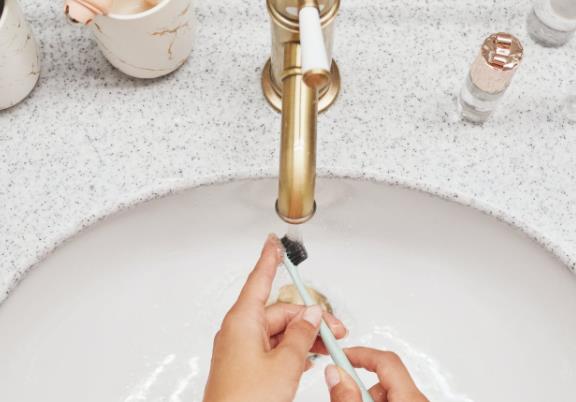 老百姓如何進(jìn)行自來(lái)水的水質(zhì)檢測(cè) 老百姓如何進(jìn)行自來(lái)水的水質(zhì)檢測(cè)